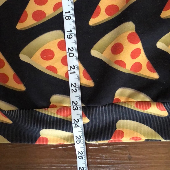 Pizza sweatshirt - Picture 6 of 9